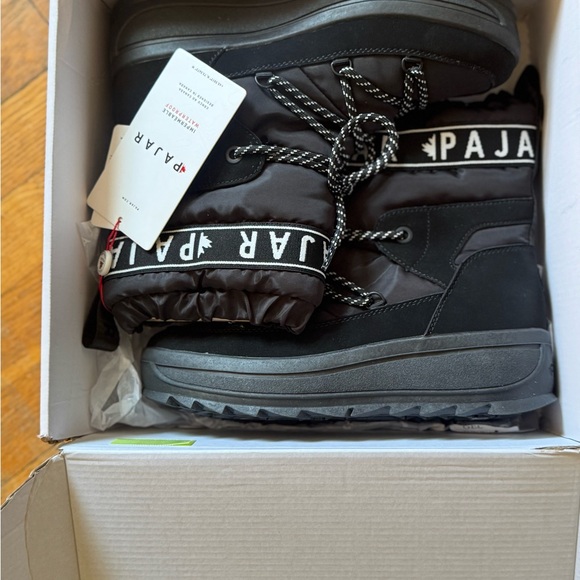 Pajar Women's Black and Gray Winter Boots - Picture 3 of 5